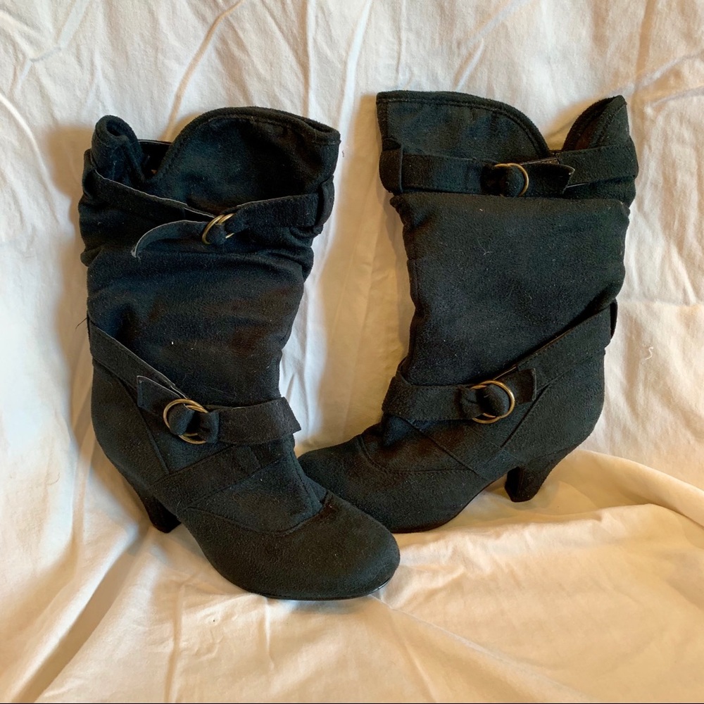 Mid-calf healed boots
